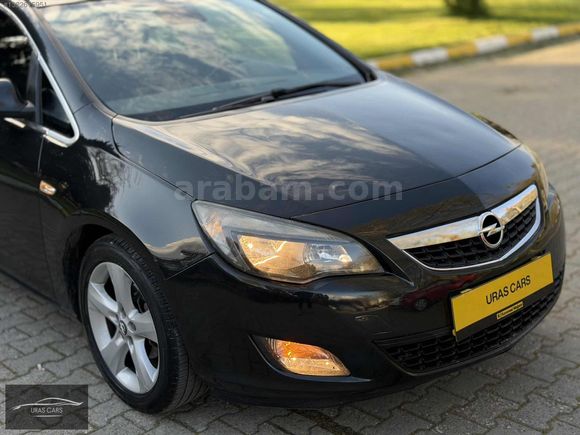Opel Astra J Düşük Km
