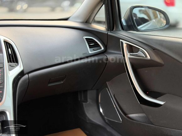 Opel Astra J Düşük Km