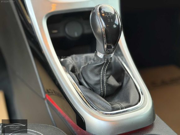 Opel Astra J Düşük Km