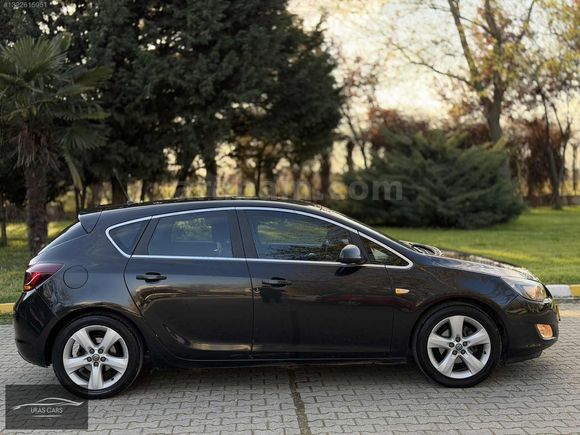 Opel Astra J Düşük Km
