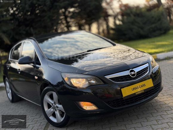 Opel Astra J Düşük Km