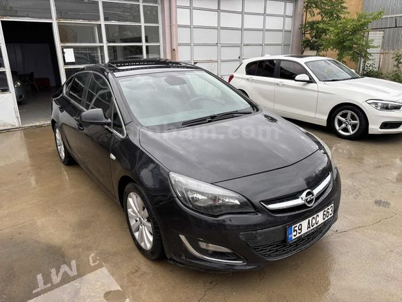 SUNROOFLU 2013 ASTRA 1.3CDTI SPORT TEK PARÇA BOYALI DEĞİŞENSİZ