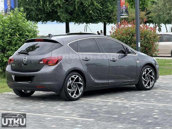UTKU AUTO 'dan Opel Astra Sport Sanroof