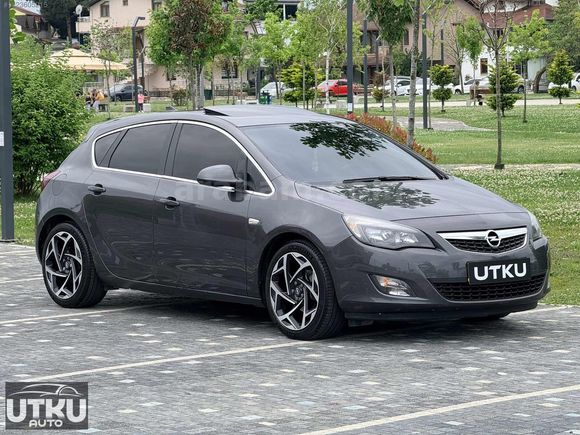 UTKU AUTO 'dan Opel Astra Sport Sanroof