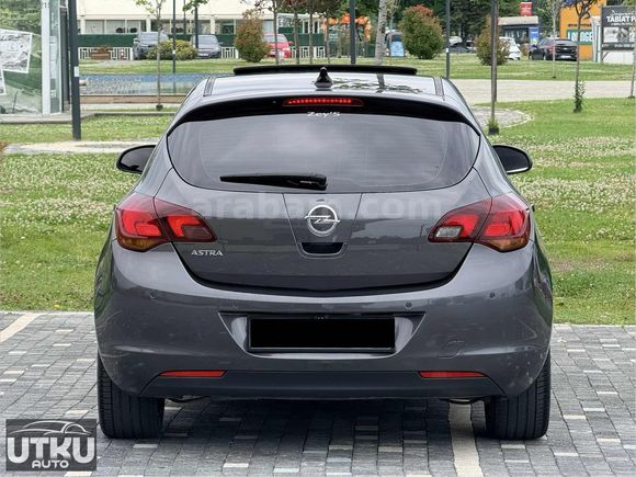 UTKU AUTO 'dan Opel Astra Sport Sanroof
