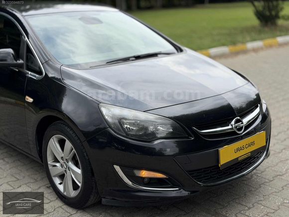 Astra J Değişensiz 125.000 Km 2 Parça Boyalı