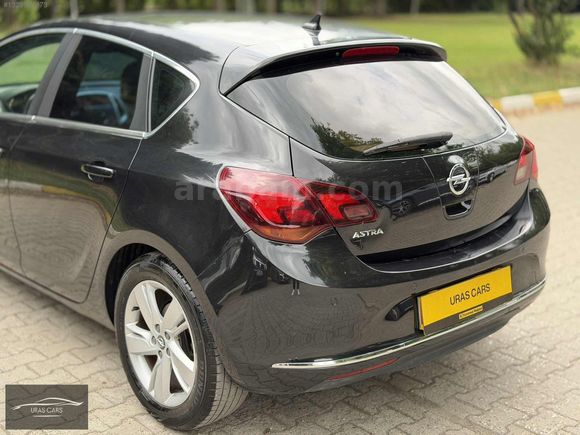 Astra J Değişensiz 125.000 Km 2 Parça Boyalı