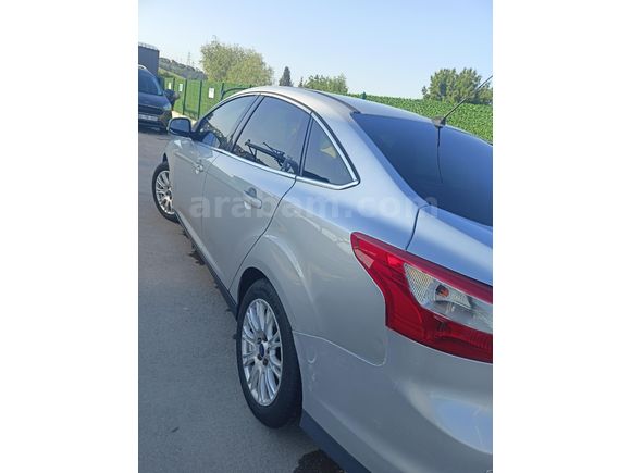 focus 3 titanium otomatik