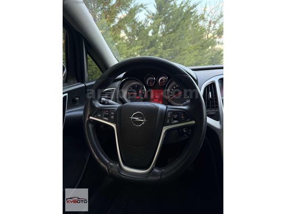 HATASIZ 2013 MODEL 112.000KM 1.3CDTI OPEL ASTRA SPORT