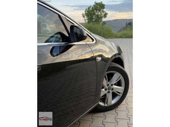 HATASIZ 2013 MODEL 112.000KM 1.3CDTI OPEL ASTRA SPORT