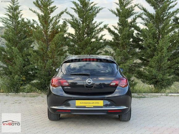 HATASIZ 2013 MODEL 112.000KM 1.3CDTI OPEL ASTRA SPORT