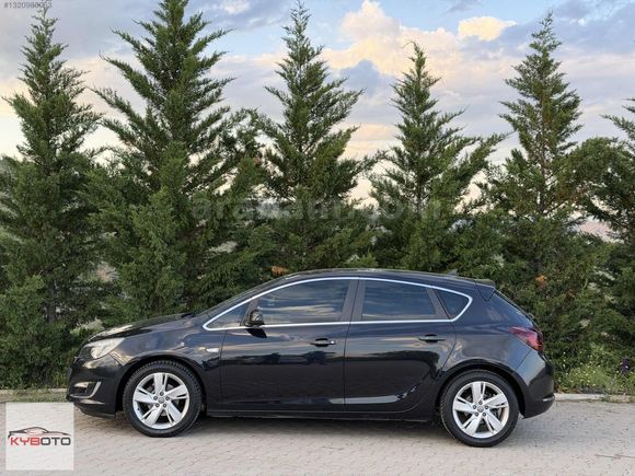 HATASIZ 2013 MODEL 112.000KM 1.3CDTI OPEL ASTRA SPORT