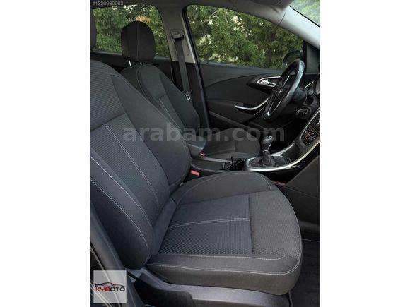 HATASIZ 2013 MODEL 112.000KM 1.3CDTI OPEL ASTRA SPORT