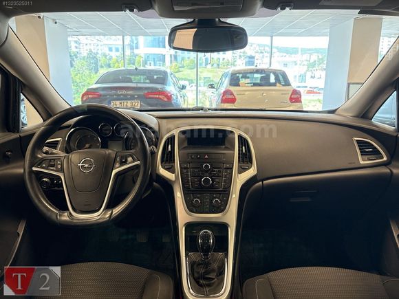 **K.K 12 AY TAKSİT İMKANI** TEKBAŞ MALTEPE' DEN OPEL ASTRA