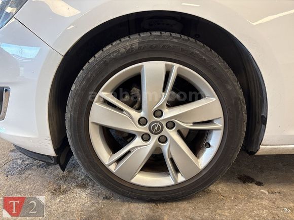 **K.K 12 AY TAKSİT İMKANI** TEKBAŞ MALTEPE' DEN OPEL ASTRA