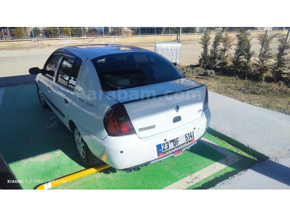 ACİL SATILIKTIR Sahibinden Renault Clio 1.4 2001 Model