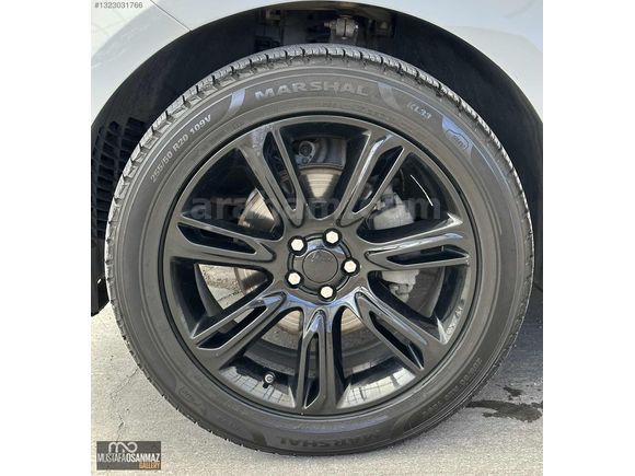 2018 BOYASIZ BAYİİ ÇIKIŞLI RANGE ROVER VELAR 2.0 TD4 240 BG FULL