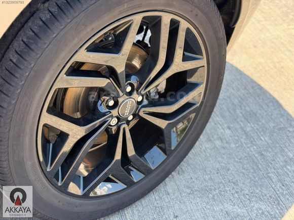 AKKAYA'DAN 2017 R-DYNAMIC HSE VELAR