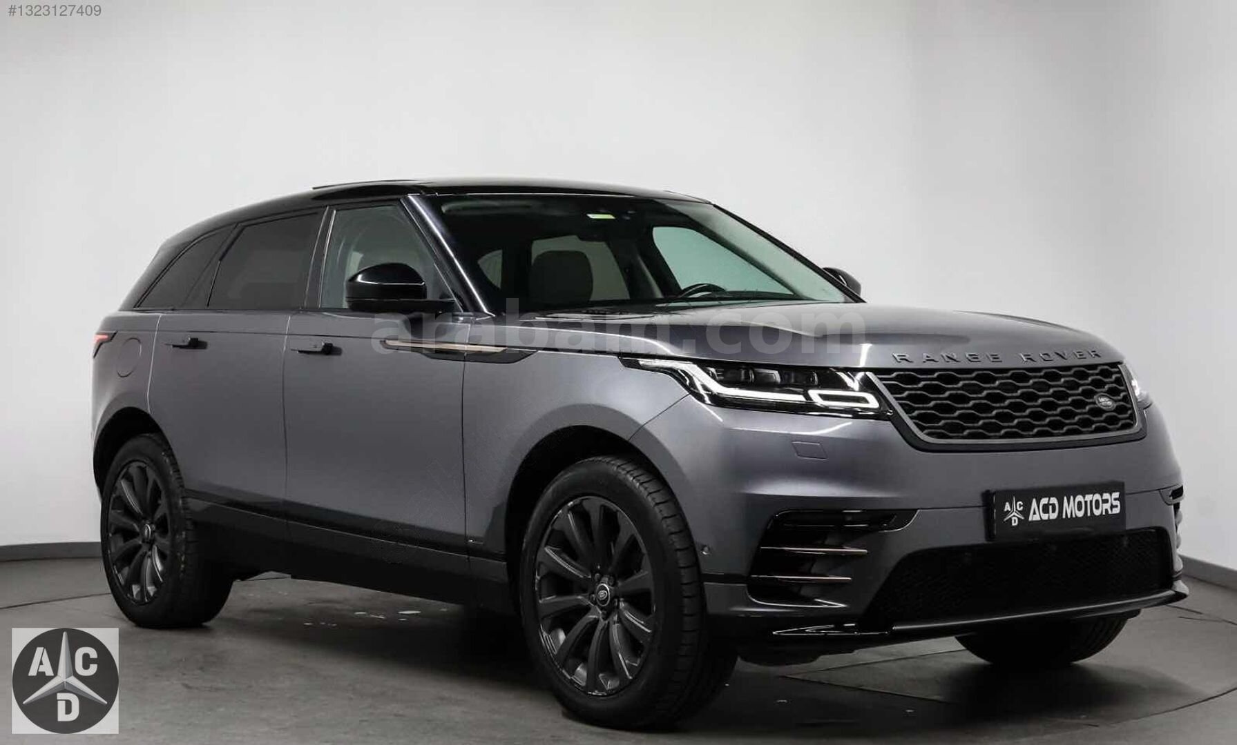 Galeriden Land Rover Range Velar 2.0 TD4 R-Dynamic SE 2018 Model İstanbul 142.000 km Gri 2