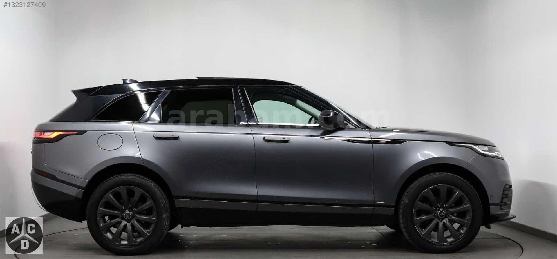 Galeriden Land Rover Range Velar 2.0 TD4 R-Dynamic SE 2018 Model İstanbul 142.000 km Gri 4