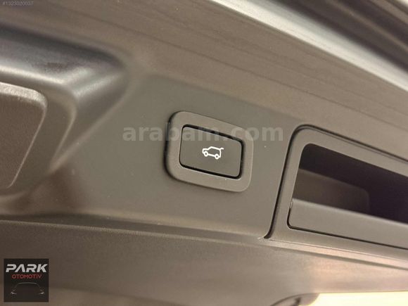 PARK OTOMOTİV'DEN 2018 RANGE ROVER VELAR 2.0 AWD SE PS250