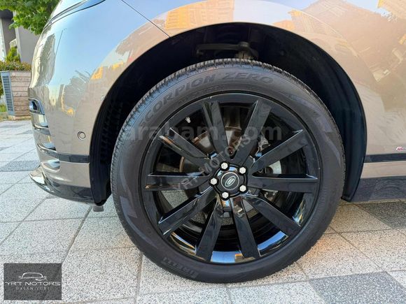 YRT | 50 BİN KM DE 2017 HATASIZ BAYİİ VELAR 240 HP ÖZEL RENK 4x4
