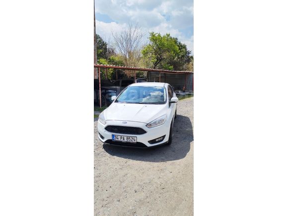 Sahibinden Ford Focus 1.6 Ti-VCT Trend X 2017 Model  130.000 km Beyaz