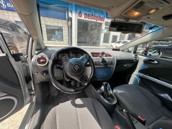 Sahibinden Seat Leon 1.6 Style 2006 Model 