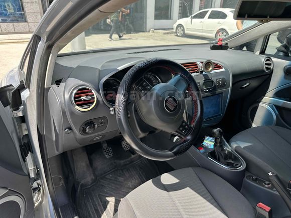 Sahibinden Seat Leon 1.6 Style 2006 Model 