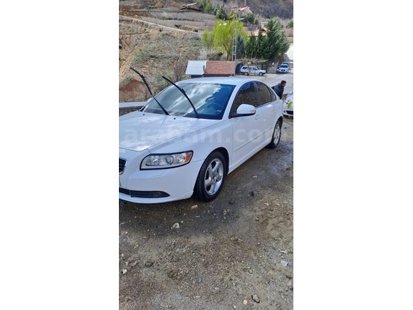Sahibinden Volvo S40 1.6 D Dynamic 2012 Model malatya 212000 km Beyaz