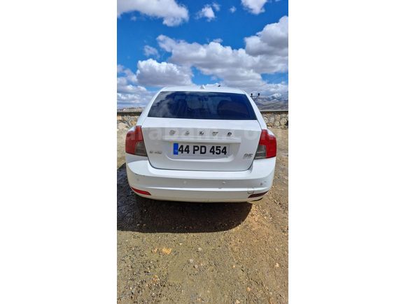 Sahibinden Volvo S40 1.6 D Dynamic 2012 Model malatya 212000 km Beyaz