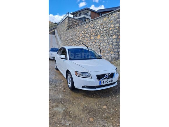 Sahibinden Volvo S40 1.6 D Dynamic 2012 Model malatya 212000 km Beyaz