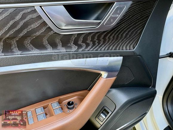 ALTEM - 2021 AUDİ A7 QUATTRO HATASIZ ORJİNAL RS7 GÖRÜNÜM..