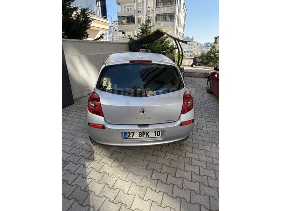 Sahibinden Renault Clio 1.5 dCi Authentique 2006 Model  300.600 km Gri