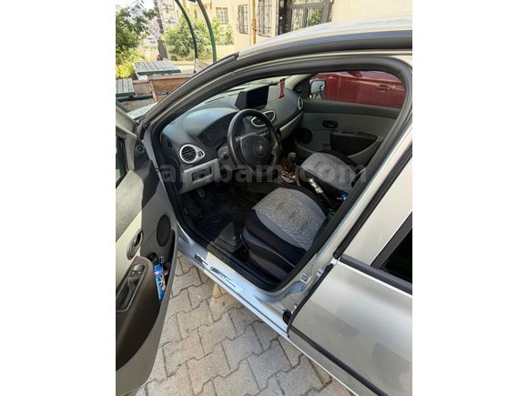 Sahibinden Renault Clio 1.5 dCi Authentique 2006 Model  300.600 km Gri