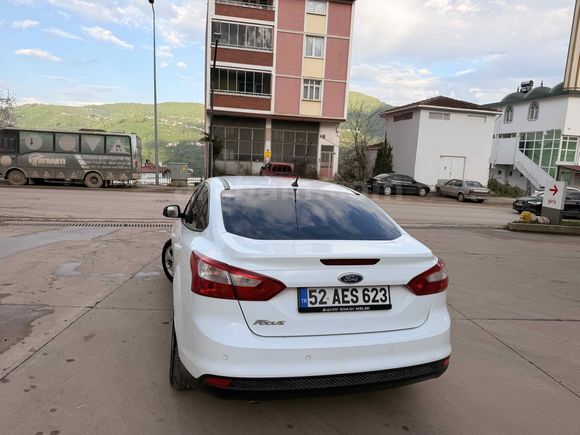 Sahibinden Ford Focus 1.6 TDCi Trend 2012 Model 