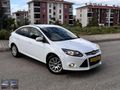 FORD FOCUS 1.6 TİTANİUM SMART PAKET HATASIZ BOYASIZ