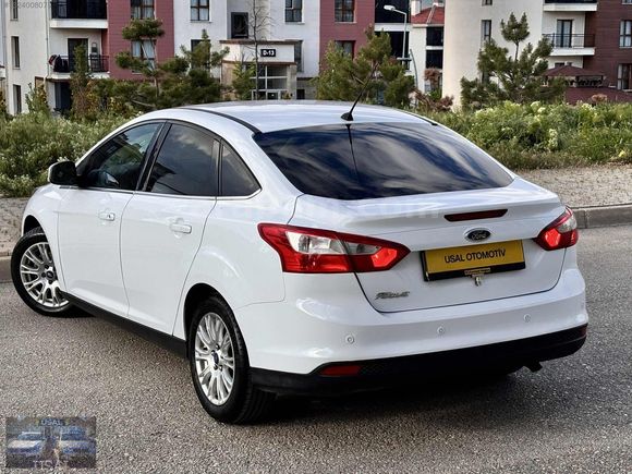 FORD FOCUS 1.6 TİTANİUM SMART PAKET HATASIZ BOYASIZ