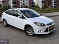 FORD FOCUS 1.6 TİTANİUM SMART PAKET HATASIZ BOYASIZ