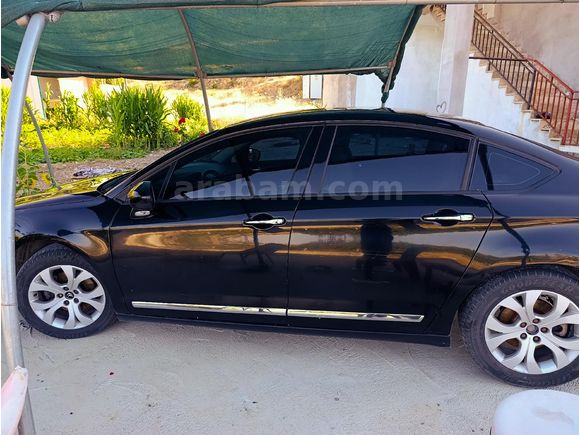Sahibinden Citroen C5 1.6 e-HDi Confort 2013 Model  224.000 km Siyah