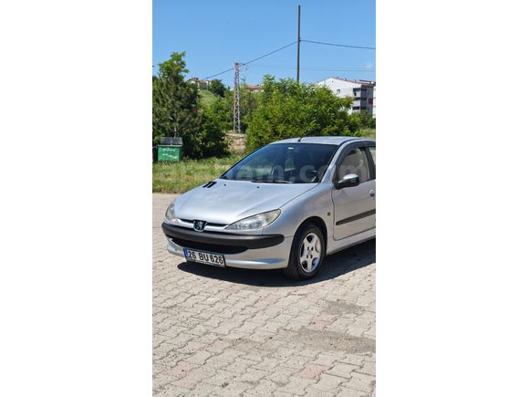 Sahibinden Peugeot 206 1.4 Desire 2004 Model