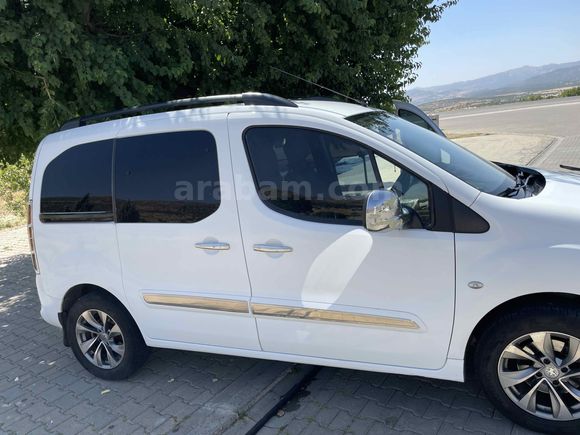 Sahibinden Peugeot Partner 1.6 HDI Active 2016 Model 