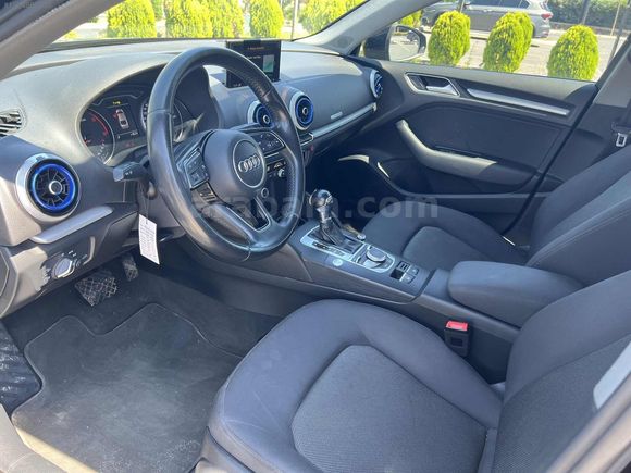 BAHAR AUTO'DAN 2017 173.000 KM SORUNSUZ A3 SEDAN DYNAMİC
