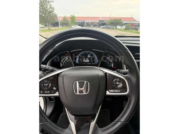 Yaldızlar otomotivden CİVİC elegance düşük KM