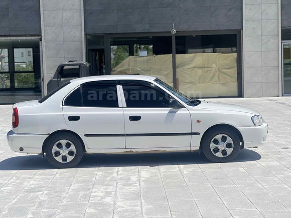 Sahibinden Hyundai Accent 1.3 LX 2002 Model 