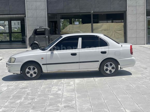 Sahibinden Hyundai Accent 1.3 LX 2002 Model 