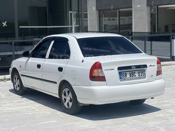 Sahibinden Hyundai Accent 1.3 LX 2002 Model 