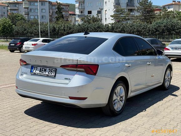 ÖZ BARIŞ | 2024 OCTAVİA 1.0 e-TEC ELİTE DSG | 200.000TL %0 FAİZ