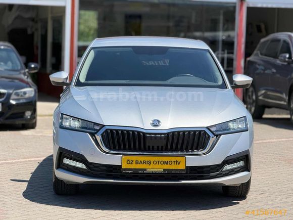 ÖZ BARIŞ | 2024 SKODA OCTAVİA 1.0 e-TEC ELİTE DSG | HATASIZ
