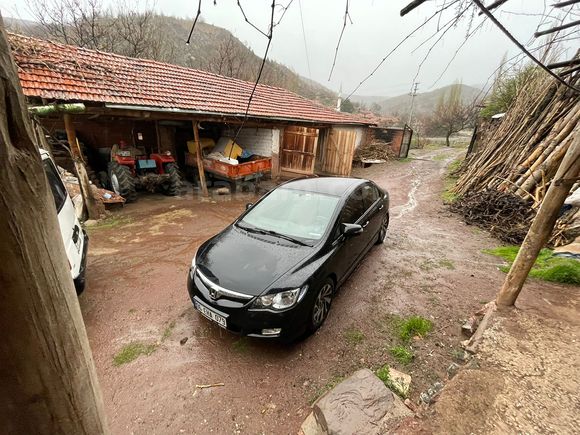Sahibinden Honda Civic 1.6i VTEC Dream 2009 Model 